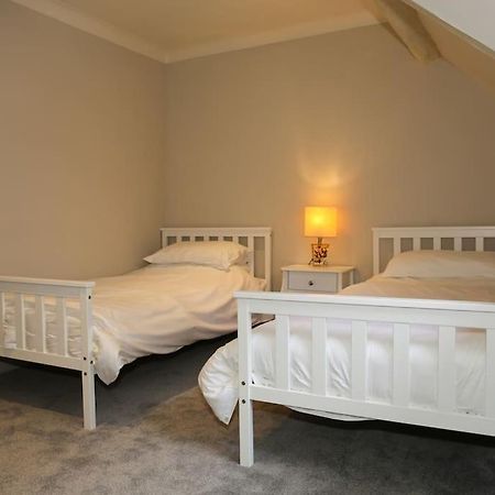Cosy Modern Cottage - Вэрхэм Экстерьер фото